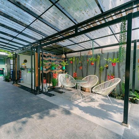 Baansabai Ramaiv Aparthotel กรุงเทพมหานคร ภายนอก รูปภาพ