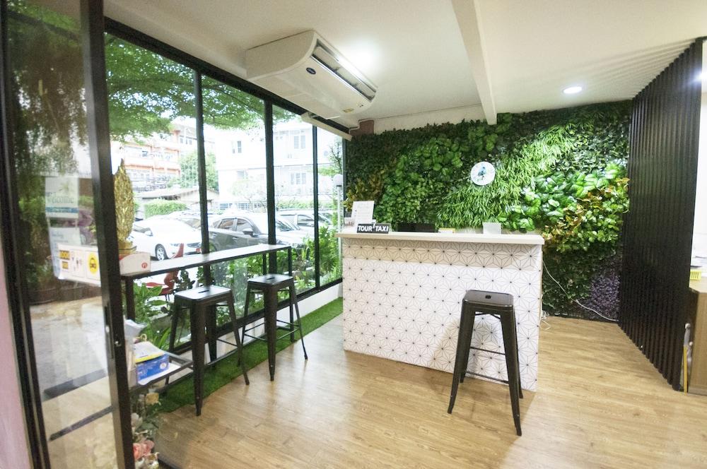 Baansabai Ramaiv Aparthotel กรุงเทพมหานคร ภายนอก รูปภาพ